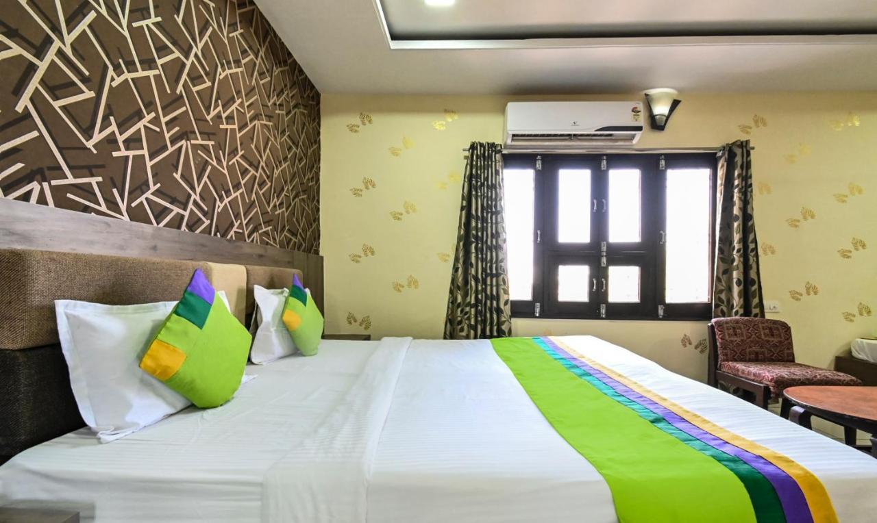 Treebo Siddharth Hotel Ajmer Bagian luar foto